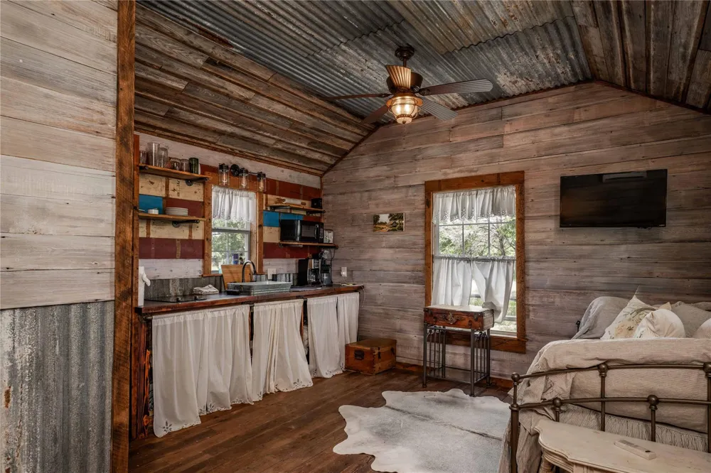 5939 Round Top Road Round Top, TX 78954