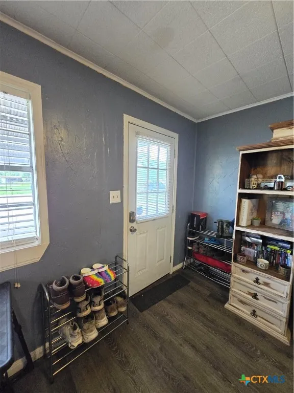610 E Division Street Edna, TX 77957