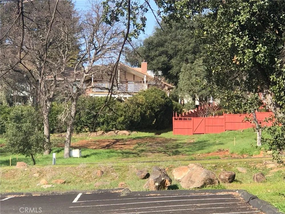 18480 Shore Hidden Valley Lake, CA 95467