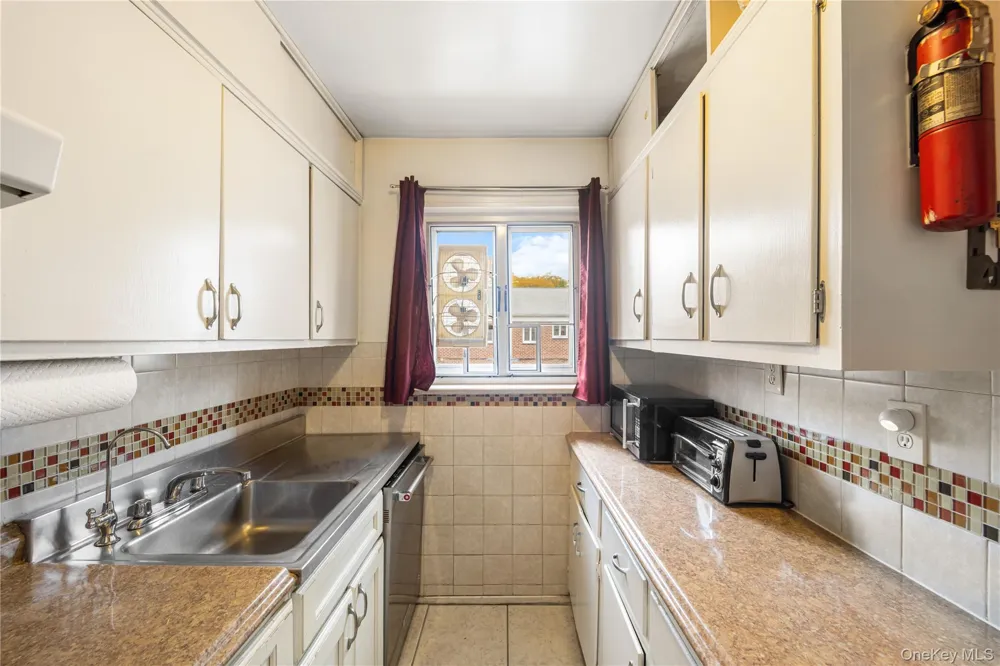 225-08 88th Avenue #Upper Queens Village, NY 11429