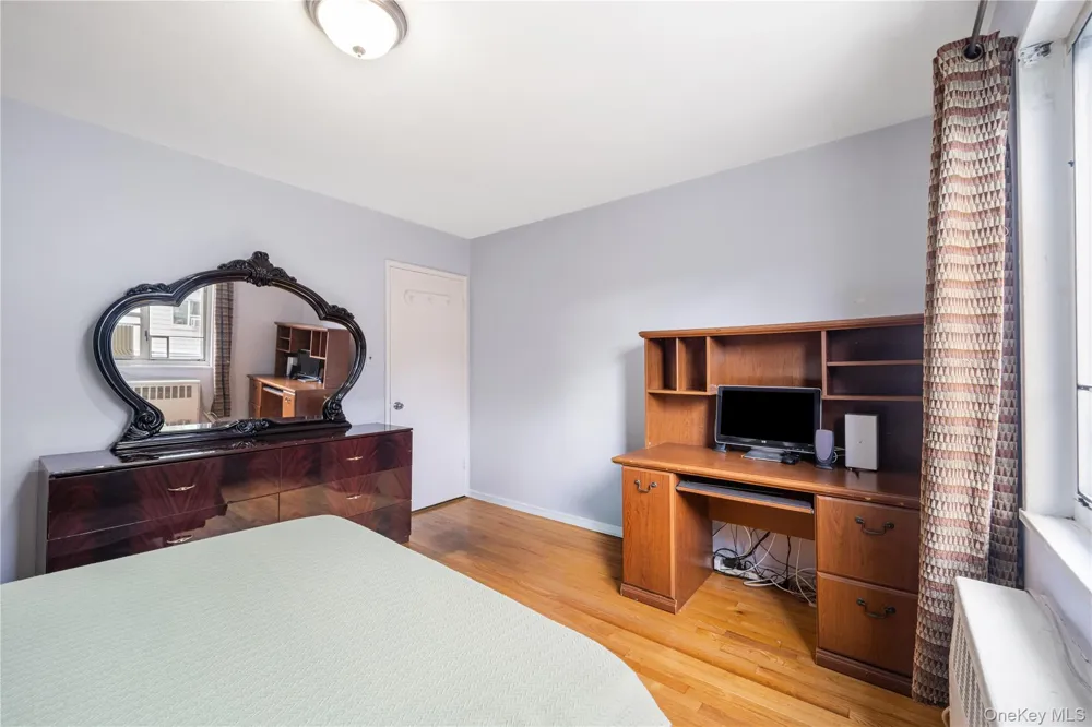 225-08 88th Avenue #Upper Queens Village, NY 11429