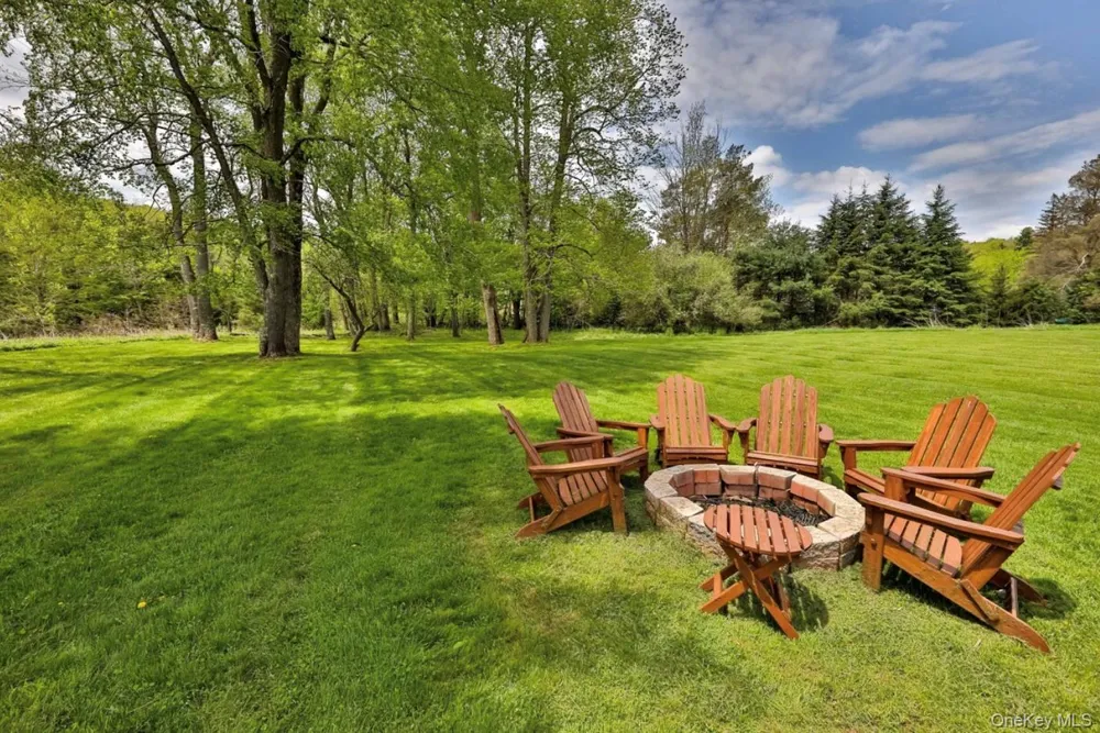 170 Maplecrest Road Windham, NY 12496