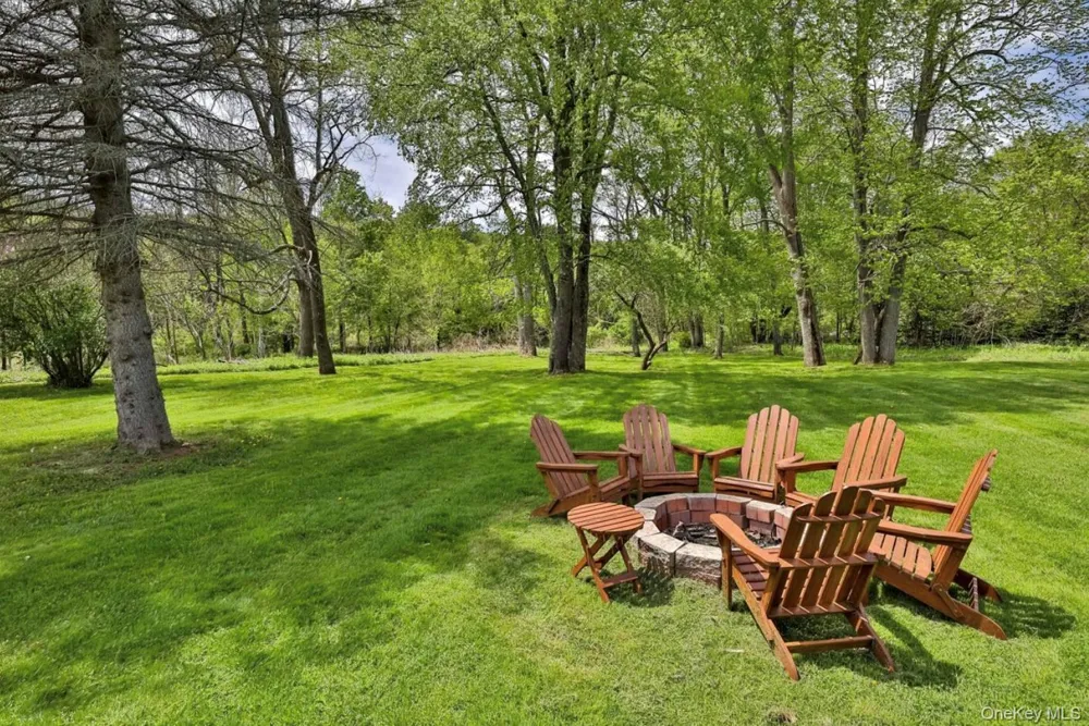 170 Maplecrest Road Windham, NY 12496