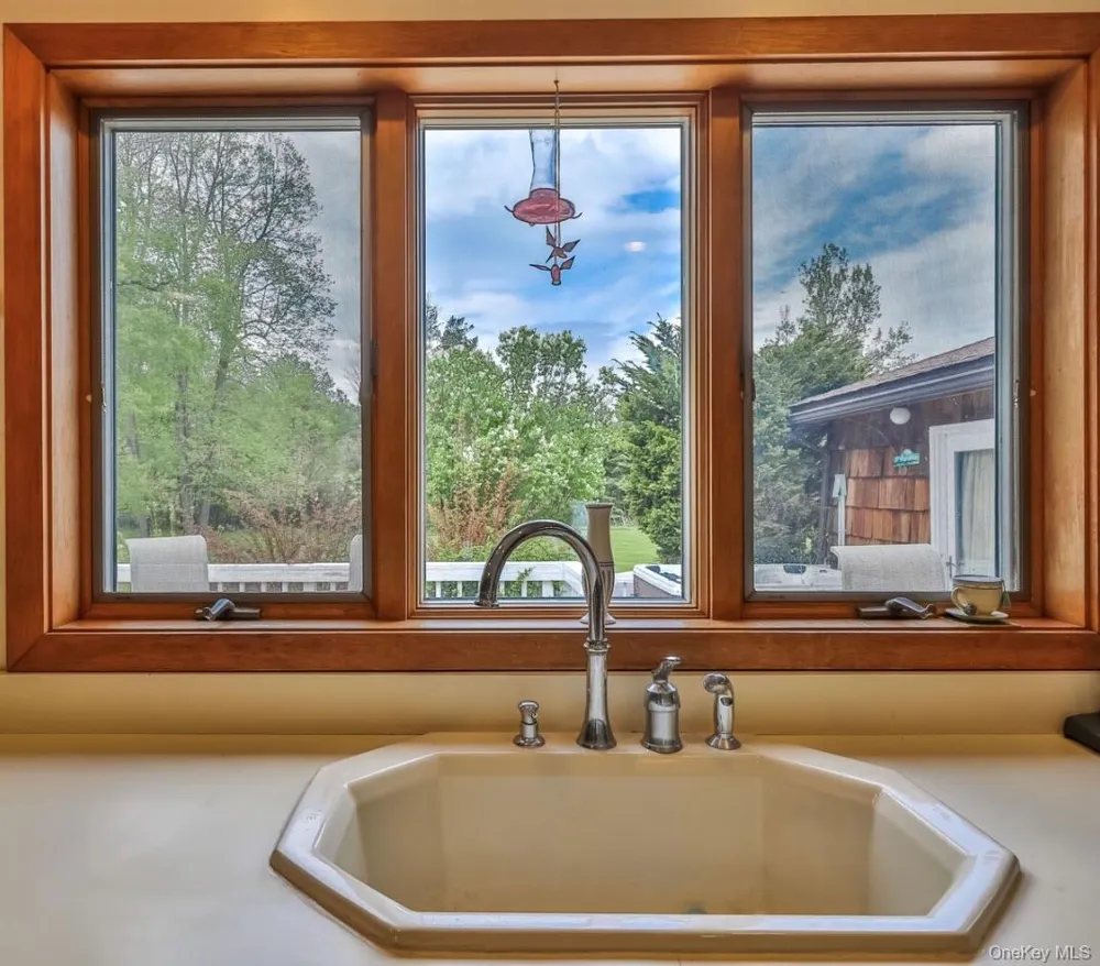 170 Maplecrest Road Windham, NY 12496