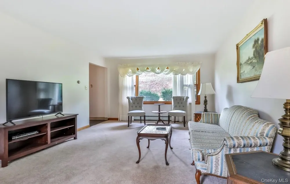 170 Maplecrest Road Windham, NY 12496
