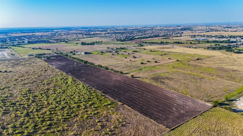 1501 Fm-487 Jarrell, TX 76537