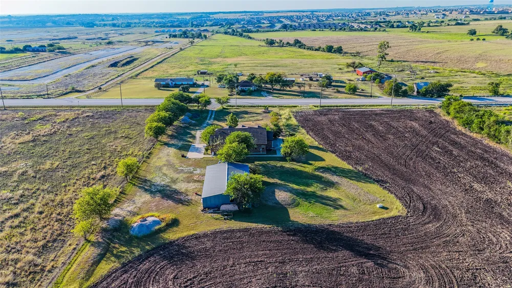 1501 Fm-487 Jarrell, TX 76537