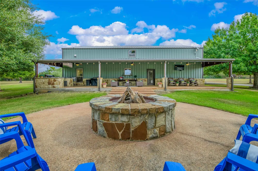 2848 FM 166 Farm to Market Road Caldwell, TX 77836