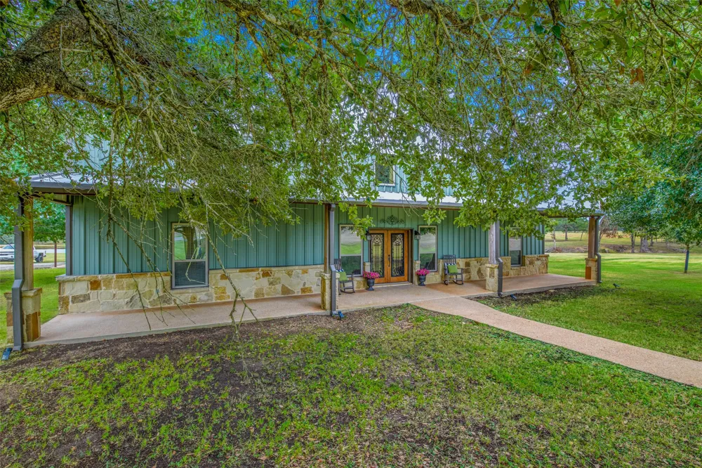 2848 FM 166 Farm to Market Road Caldwell, TX 77836