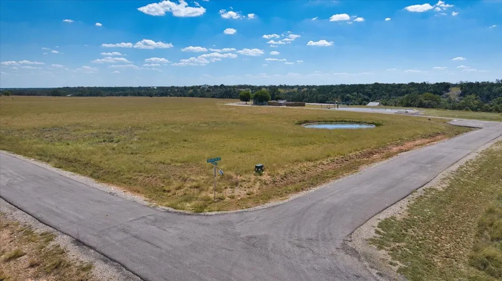 Confluence Drive Harper, TX 78631
