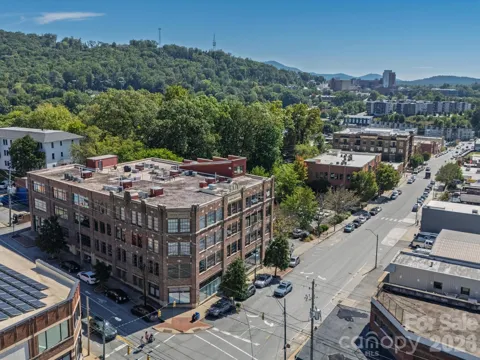 100 Coxe Avenue #306