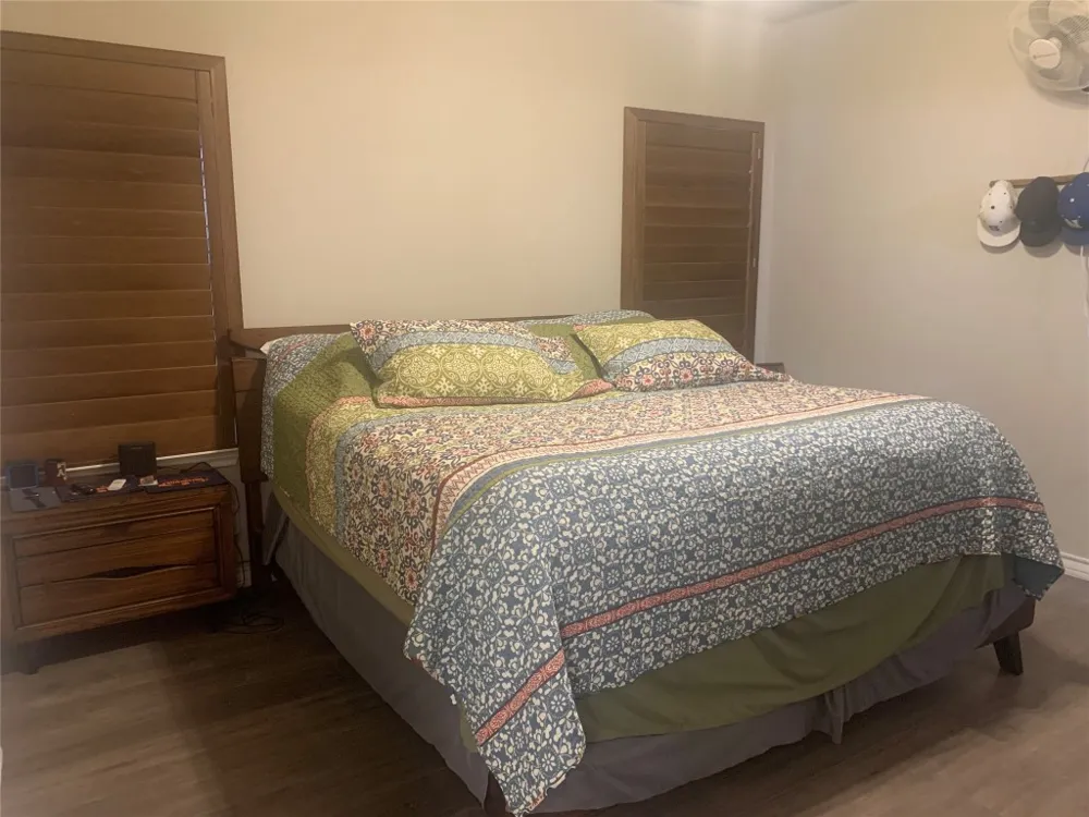 307 W Front Street SW Thorndale, TX 76577