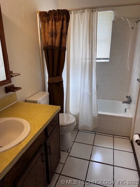 505 S Ashwood Street Marietta, OK 73448