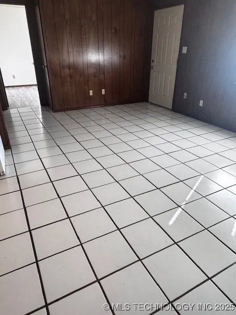 505 S Ashwood Street Marietta, OK 73448