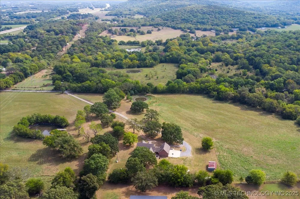 121 Quanah Road Fort Gibson, OK 74434