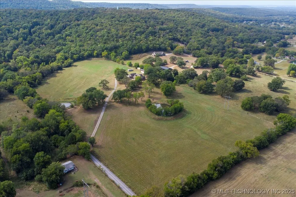 121 Quanah Road Fort Gibson, OK 74434