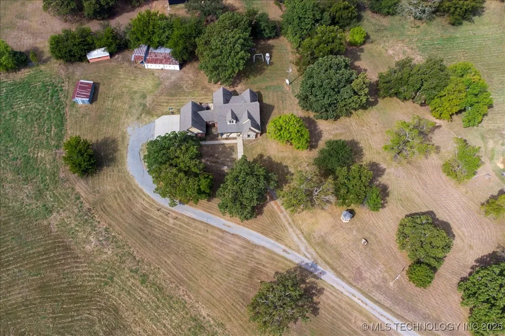 121 Quanah Road Fort Gibson, OK 74434