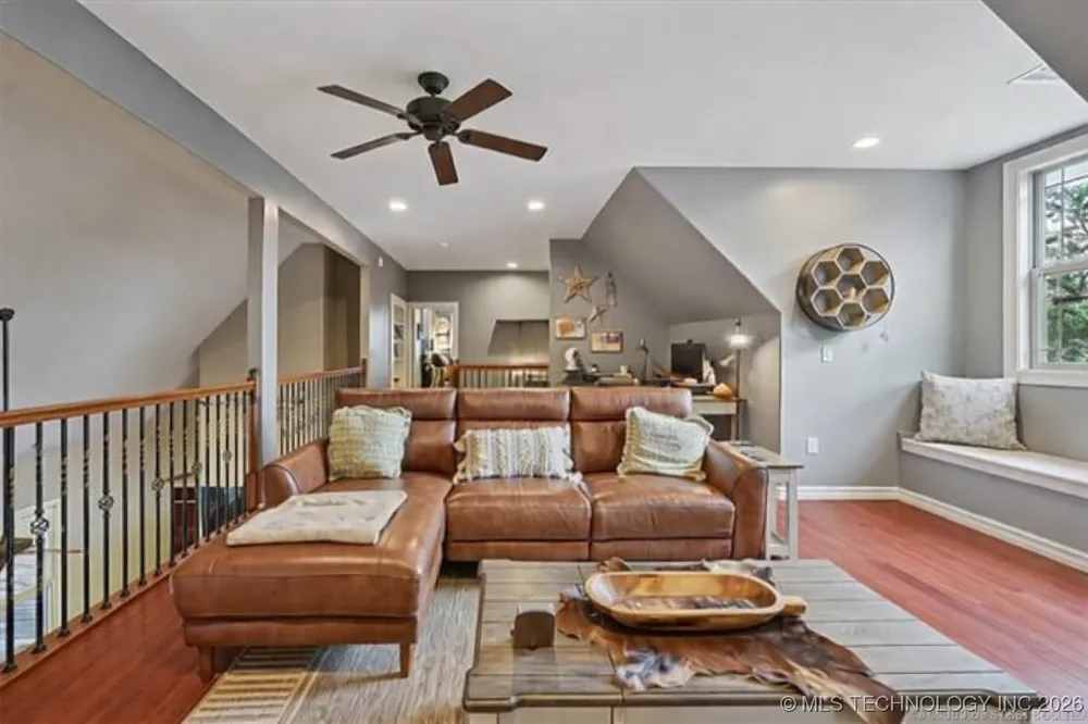 121 Quanah Road Fort Gibson, OK 74434