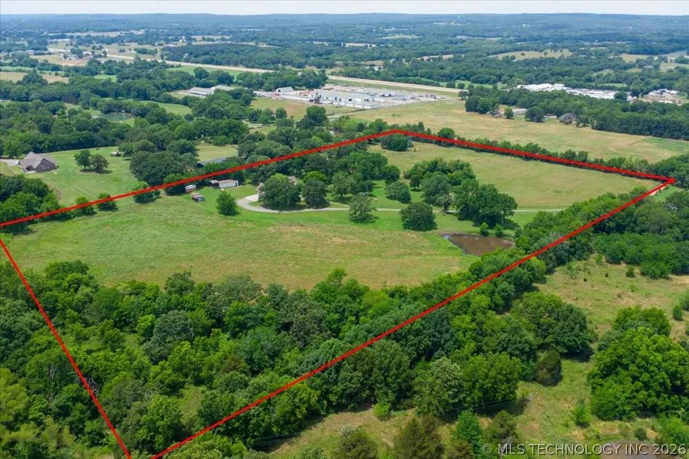 121 Quanah Road Fort Gibson, OK 74434