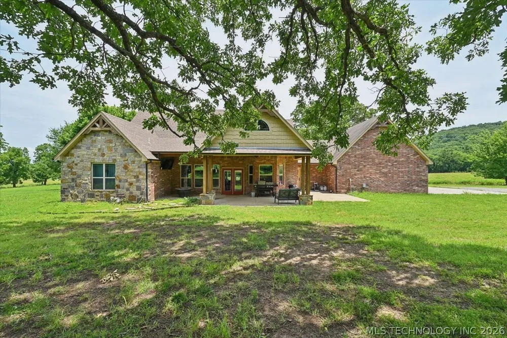 121 Quanah Road Fort Gibson, OK 74434