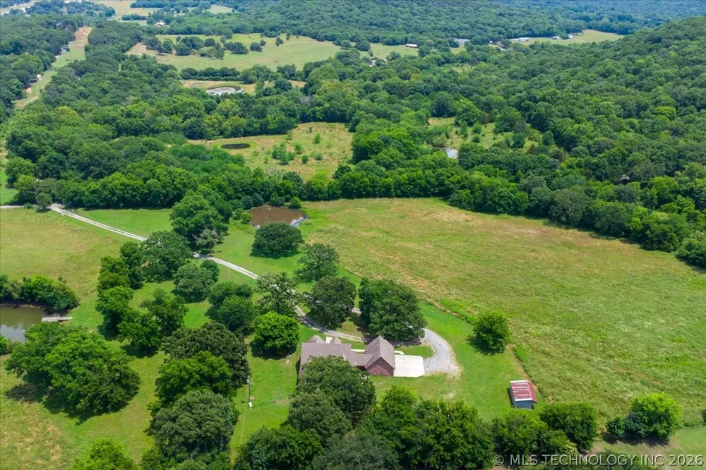 121 Quanah Road Fort Gibson, OK 74434