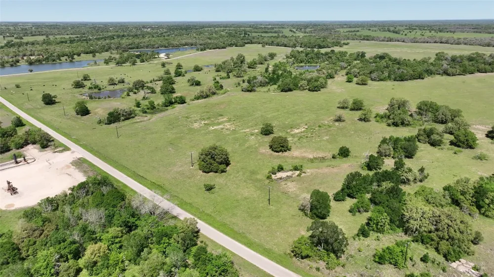 County Road 119 Ledbetter, TX 78946