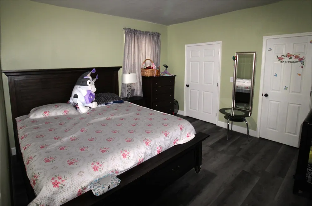 820 S Railroad Ave Shepherd, TX 77371