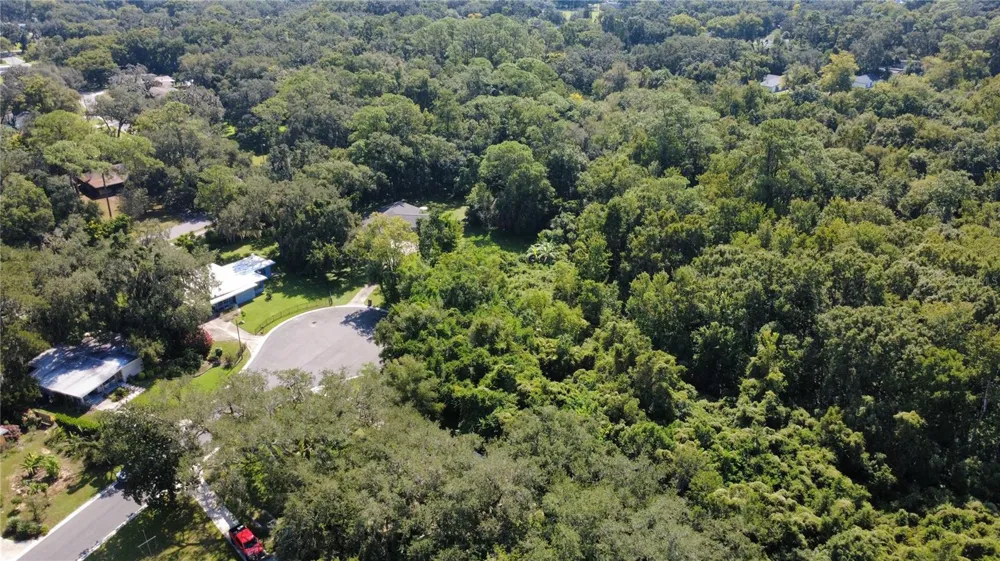 2016 GRANDVIEW AVENUE Sanford, FL 32771
