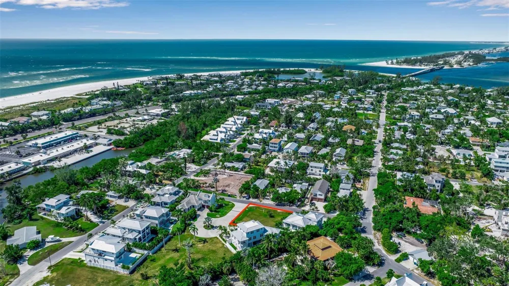 610 HIBISCUS WAY Longboat Key, FL 34228