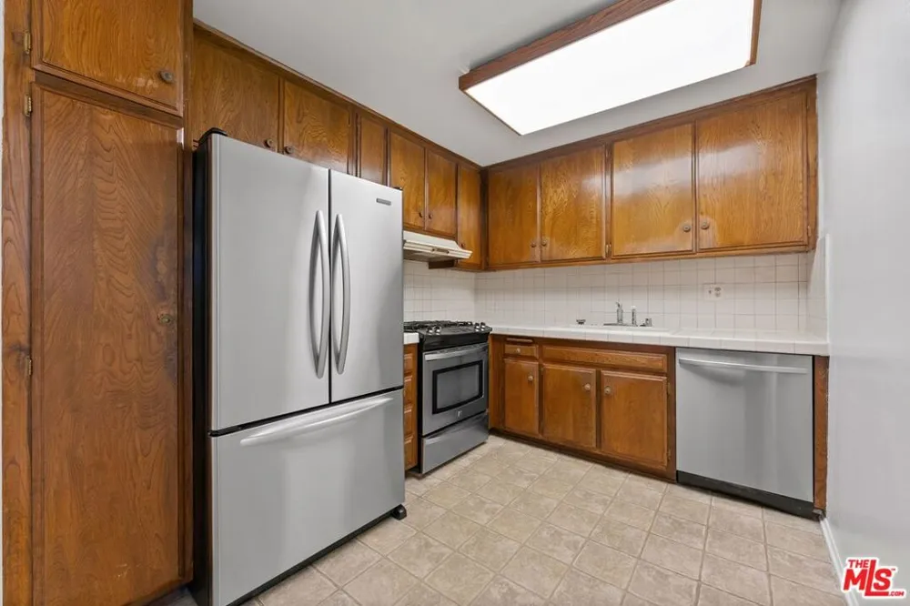 31525 Lindero Canyon Road ##1 Westlake Village, CA 91361