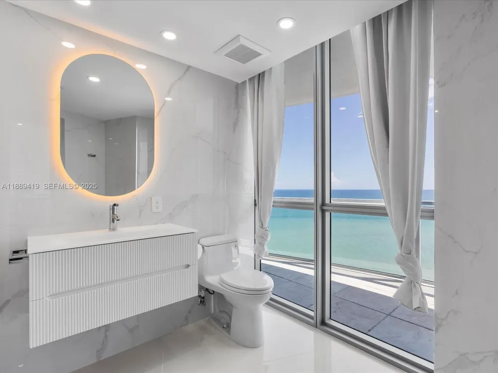 3101 S Ocean Dr #1608 Hollywood, FL 33019
