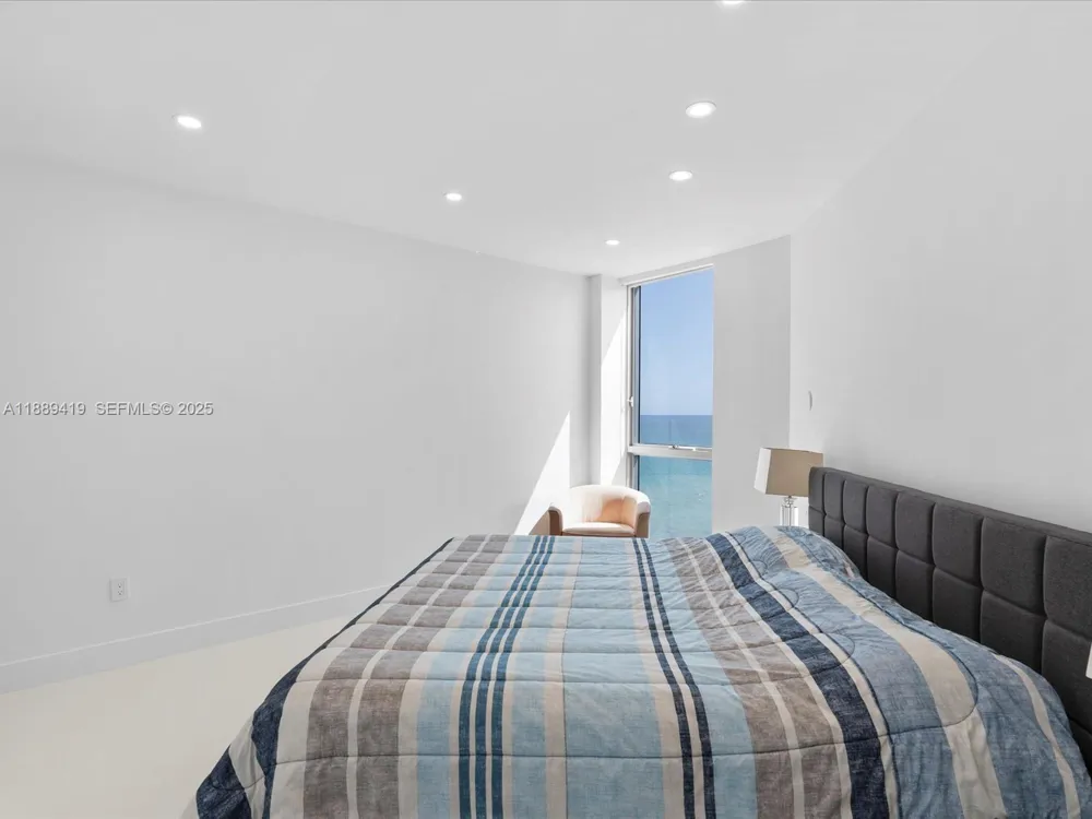 3101 S Ocean Dr #1608 Hollywood, FL 33019
