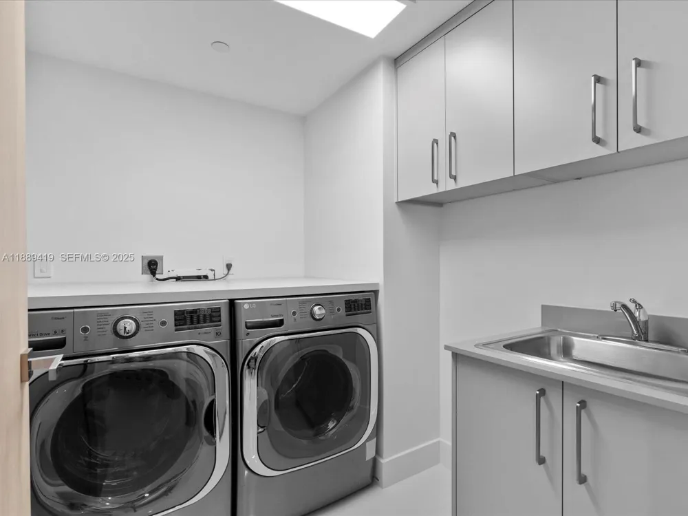 3101 S Ocean Dr #1608 Hollywood, FL 33019