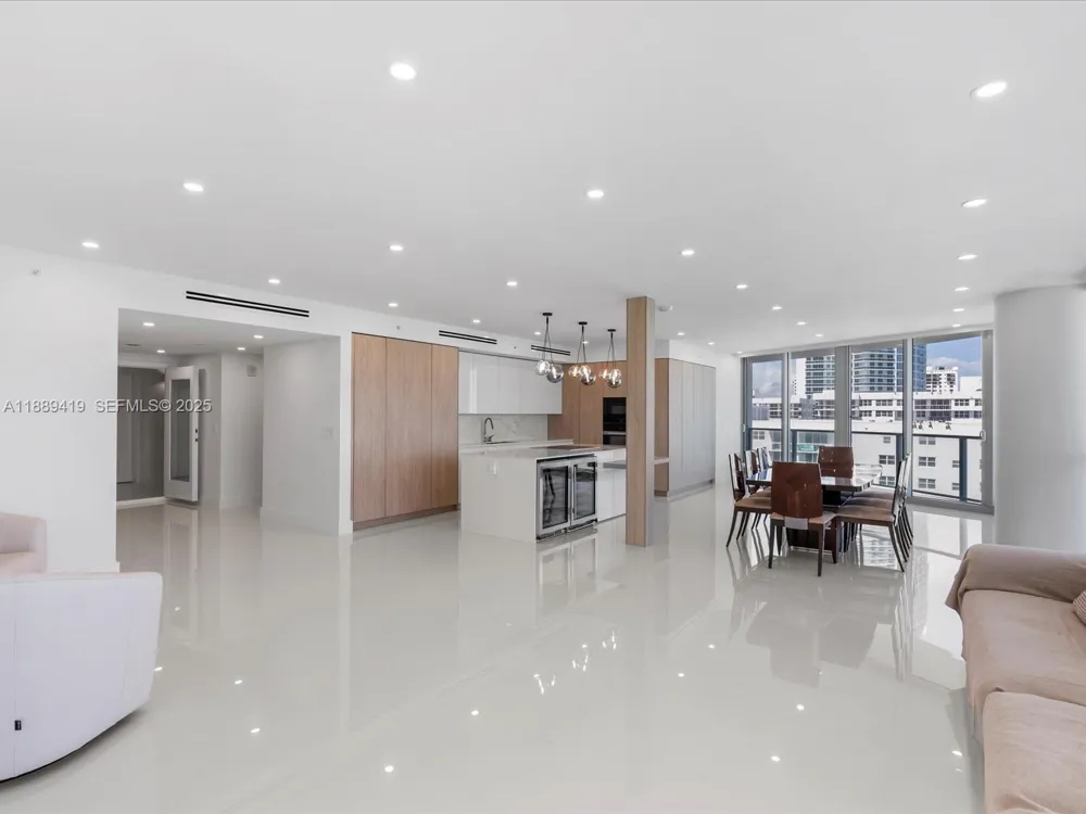 3101 S Ocean Dr #1608 Hollywood, FL 33019