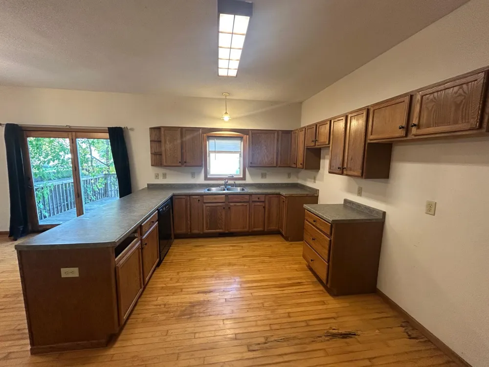 408 Main Avenue Thief River Falls, MN 56701