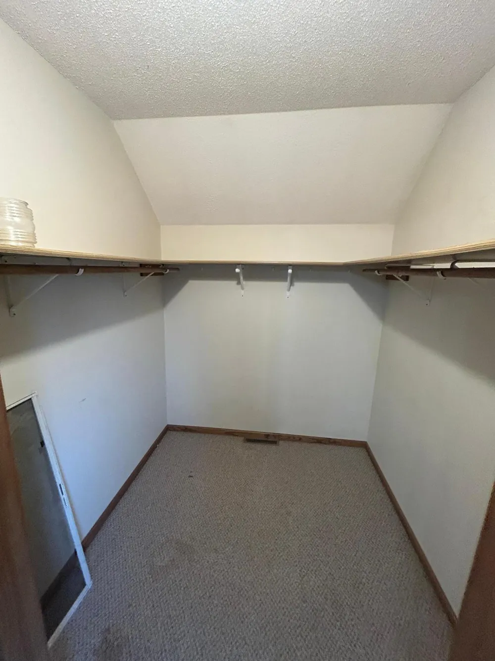 408 Main Avenue Thief River Falls, MN 56701
