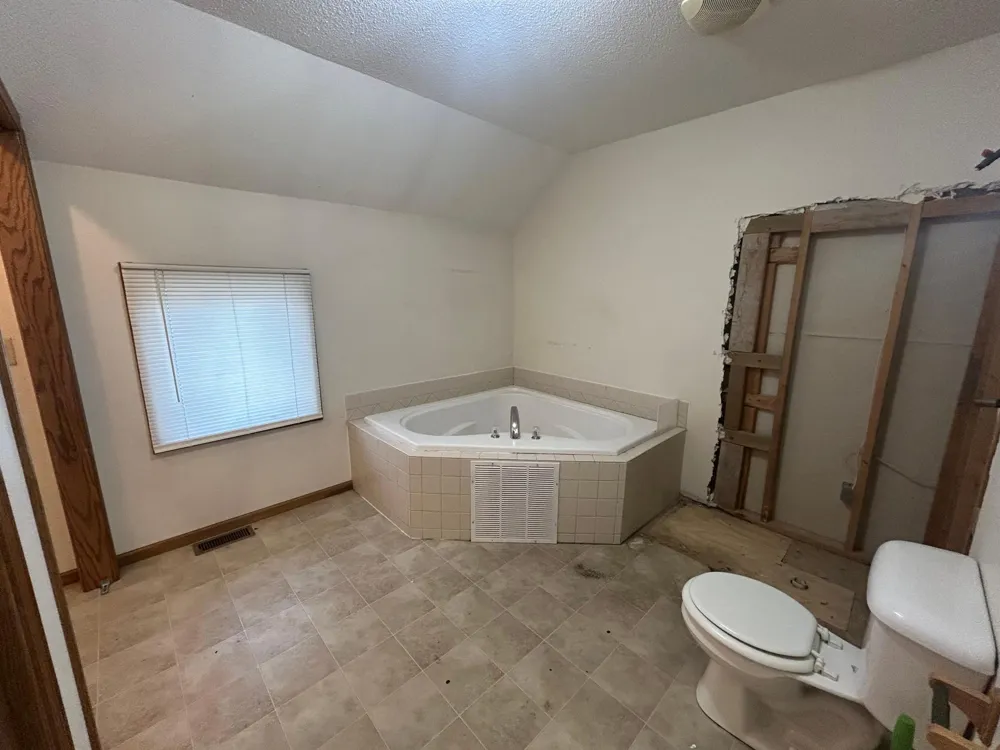 408 Main Avenue Thief River Falls, MN 56701