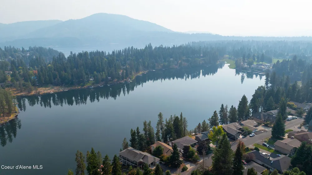 11494 AVONDALE LOOP Hayden, ID 83835