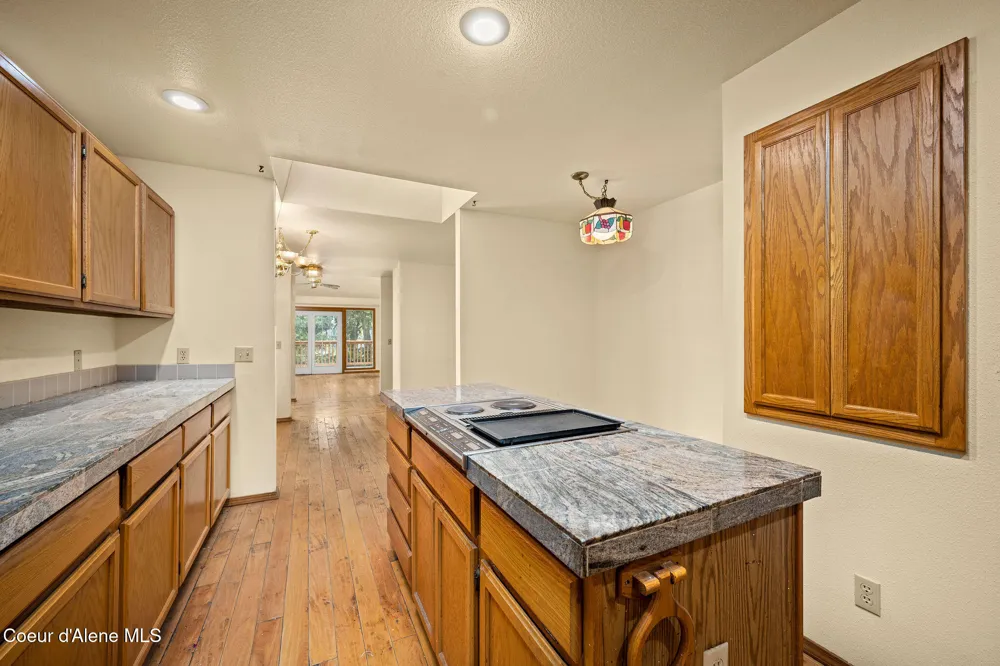 11494 AVONDALE LOOP Hayden, ID 83835