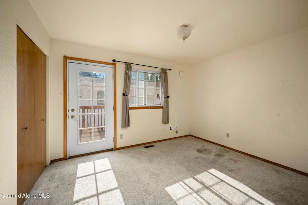 11494 AVONDALE LOOP Hayden, ID 83835