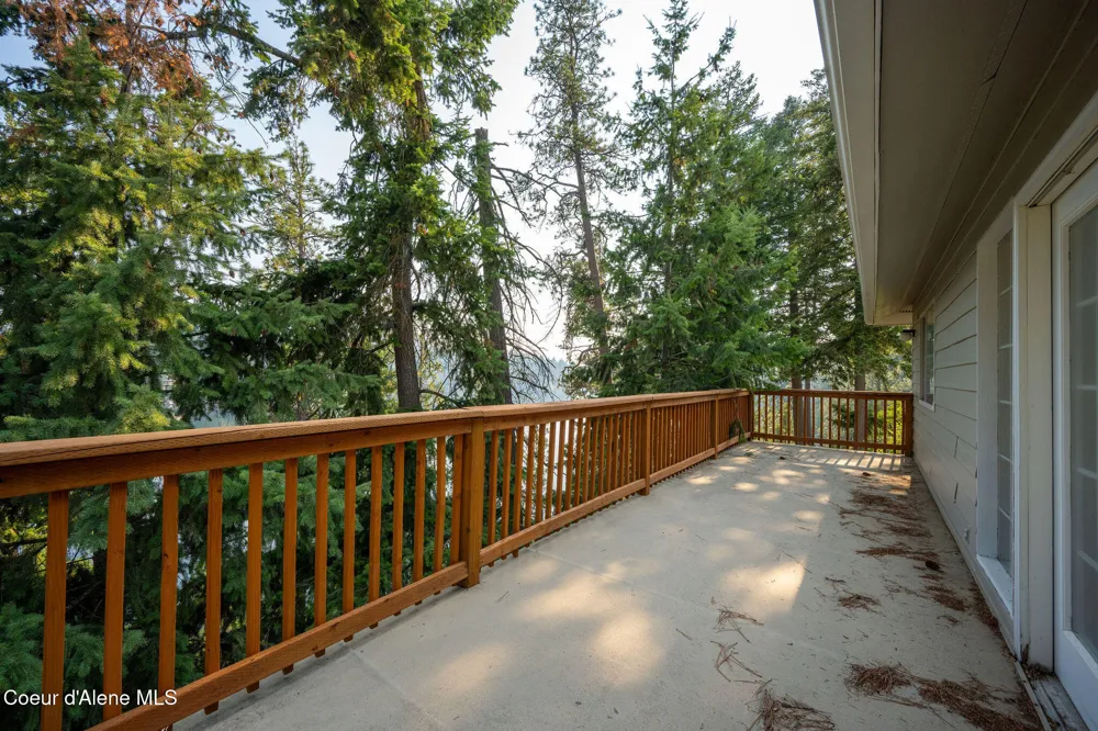 11494 AVONDALE LOOP Hayden, ID 83835