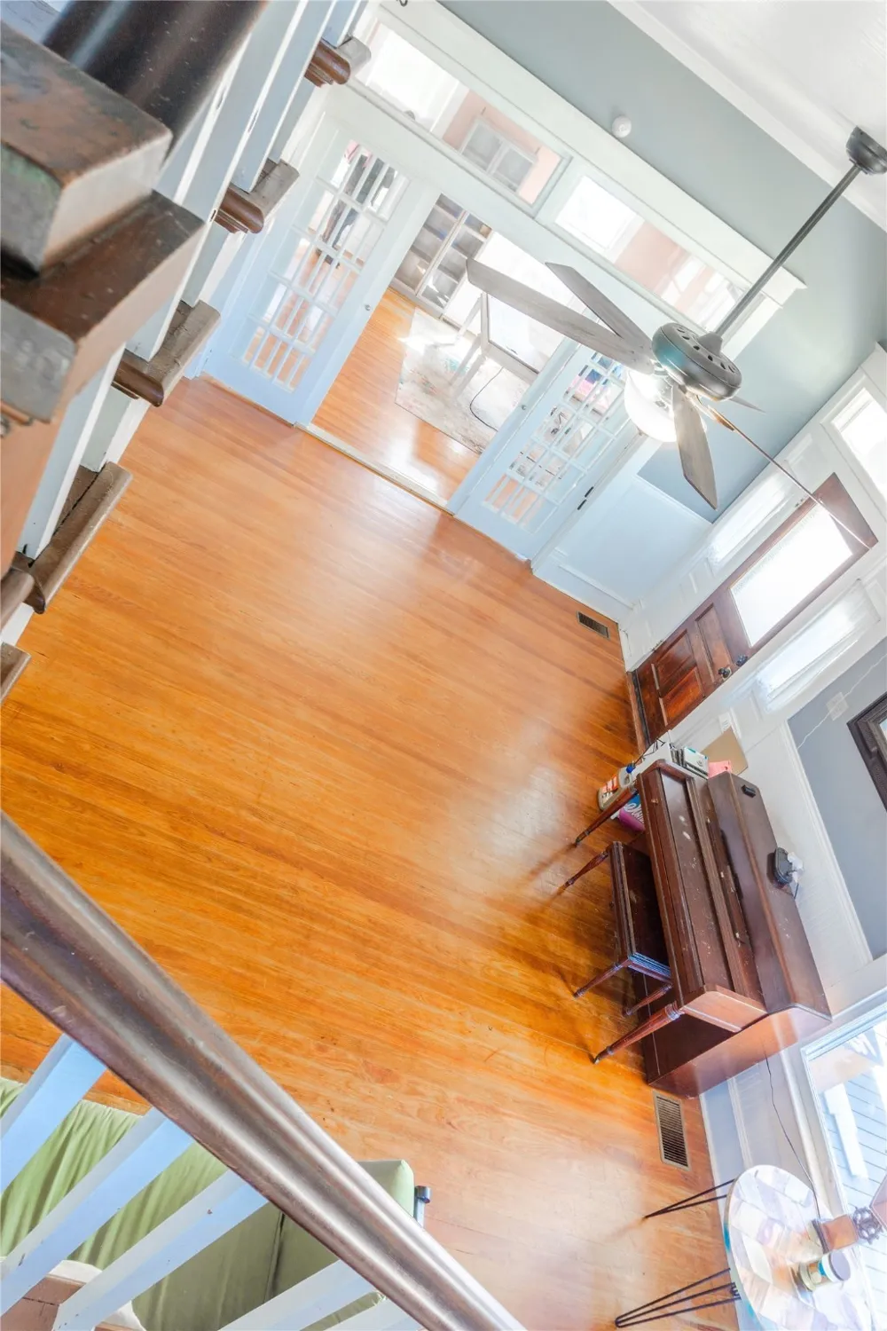 710 S Magnolia Street Palestine, TX 75801