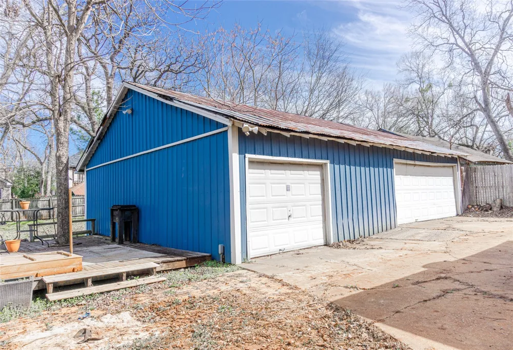 710 S Magnolia Street Palestine, TX 75801
