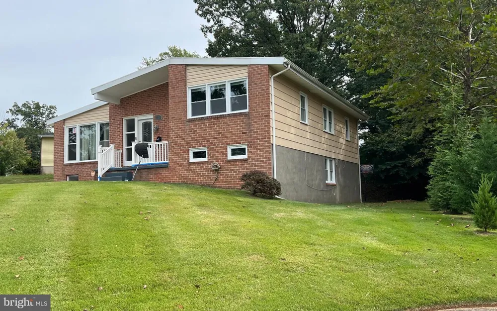 8503 STEVENSWOOD ROAD Windsor Mill, MD 21244