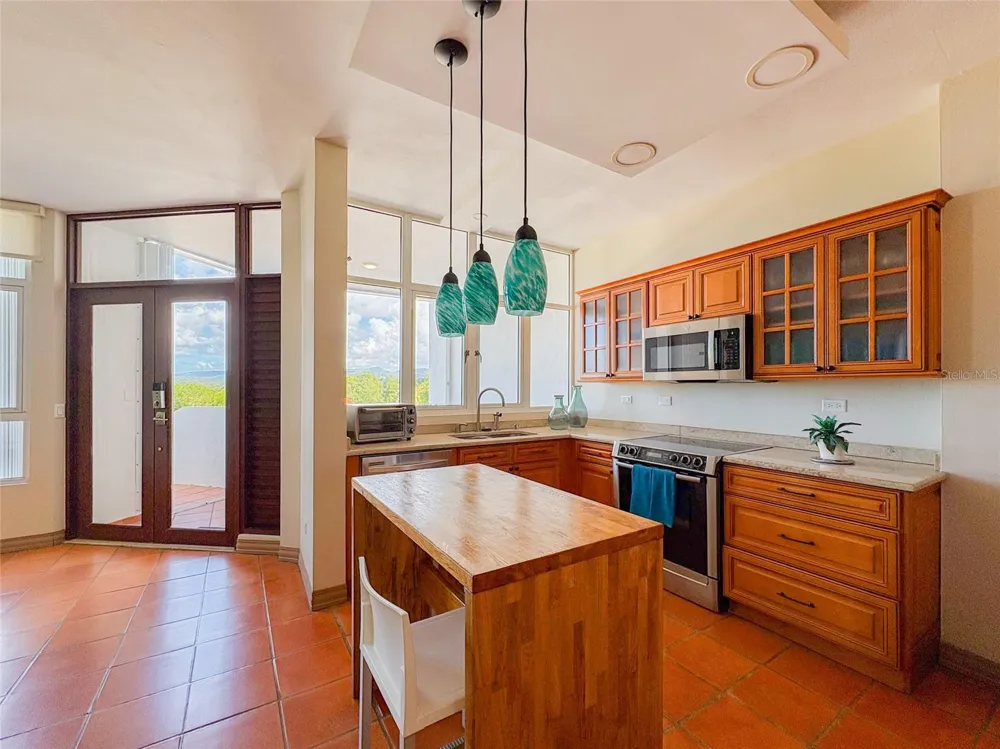 6000 RIO MAR BLVD VILLA LAS BRISAS #10A Rio Grande, PR 00745