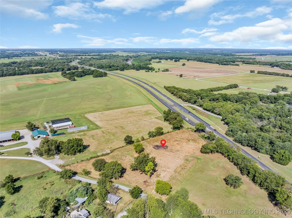 409 W Main Street Davis, OK 73030