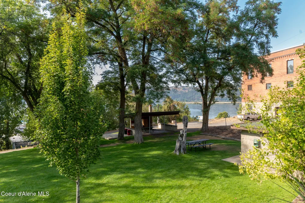 NKA 42-Ac Incline Drive Harrison, ID 83833