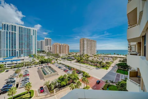 1985 S Ocean Dr #15A