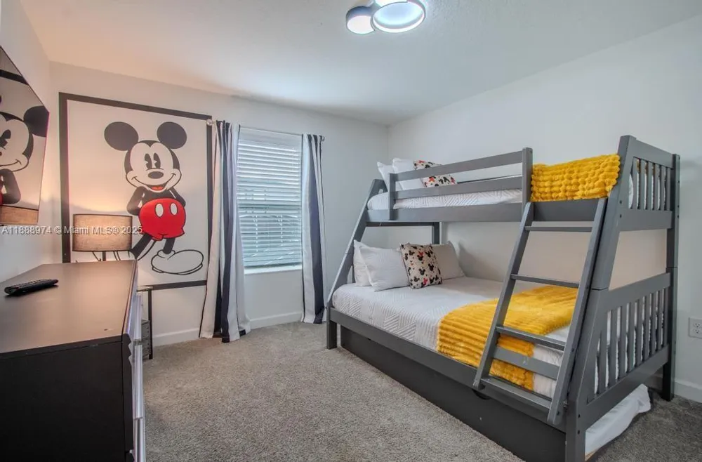 962 splash Shot  Pl Kissimmee, FL 33896