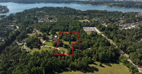 43 Pearson Rd